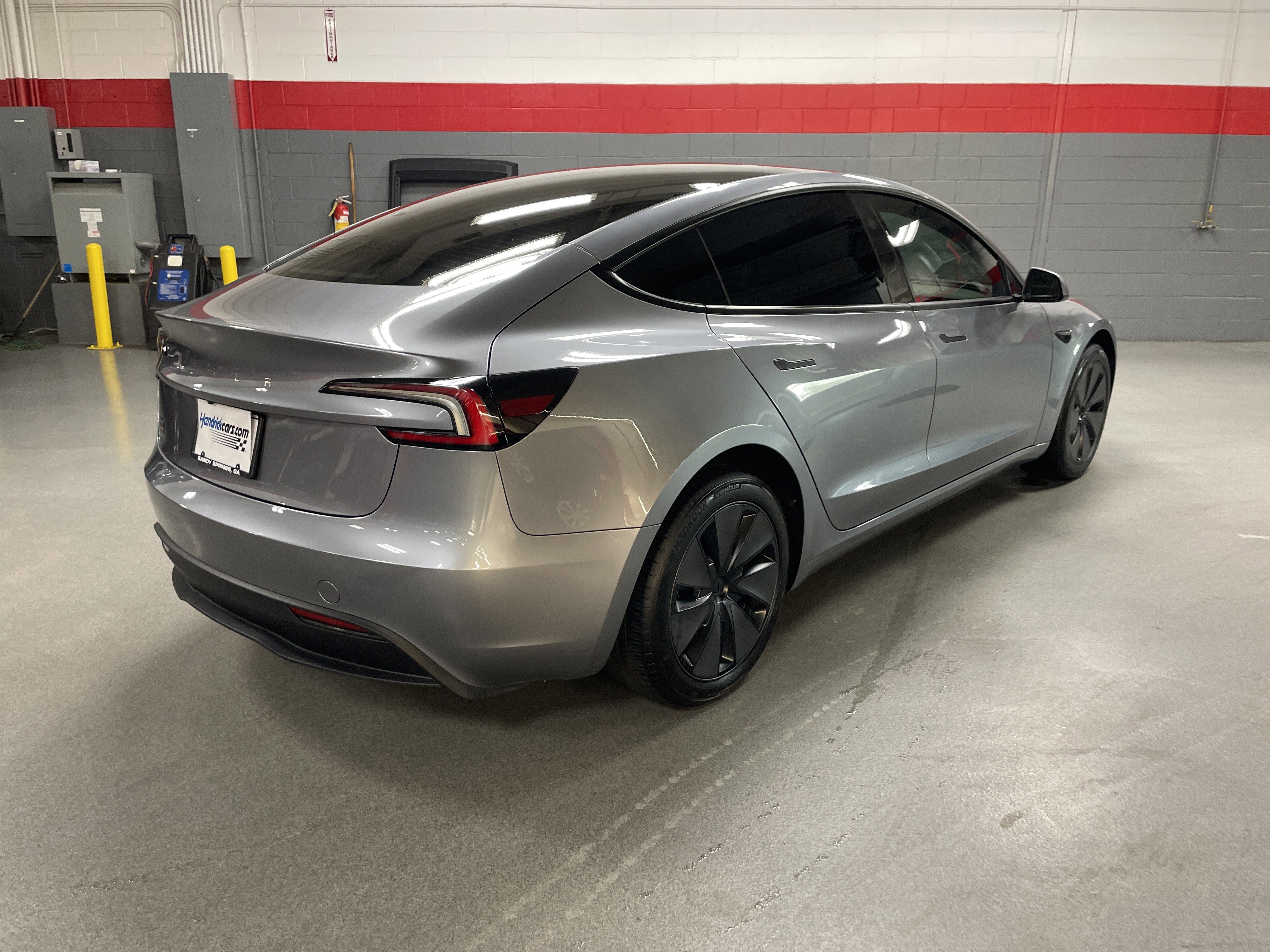 Used 2025 Tesla Model 3 Long Range image 10