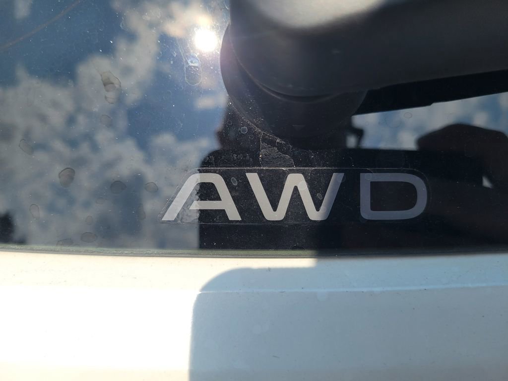 New 2026 Honda HR-V EX-L image 9