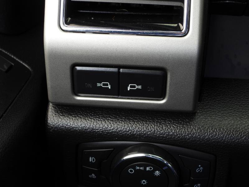 Used 2020 Ford F250 Lariat w/ Tremor Off-Road Package AWD/4WD image 93