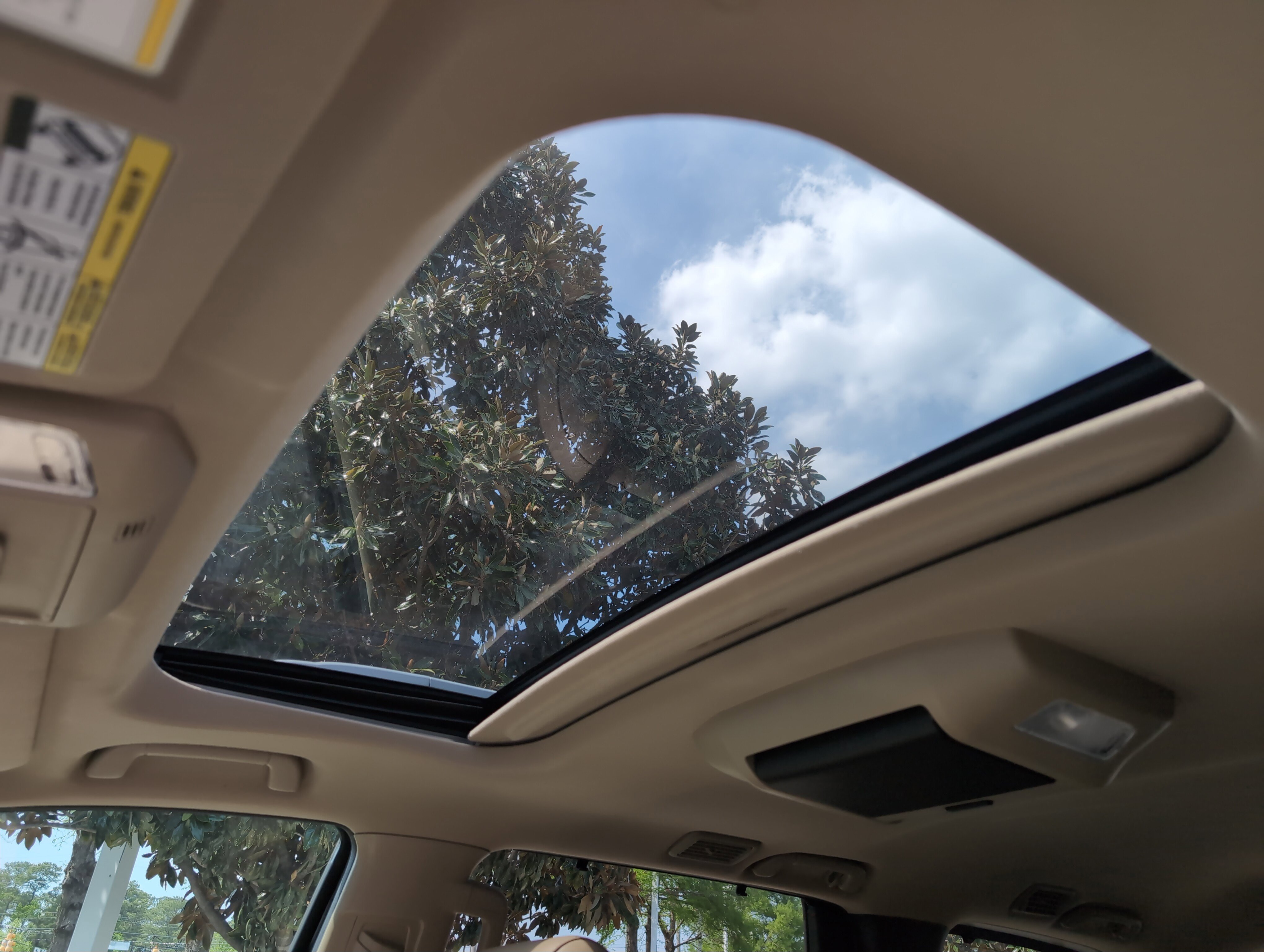 Used 2020 Toyota Sequoia Platinum AWD/4WD image 27