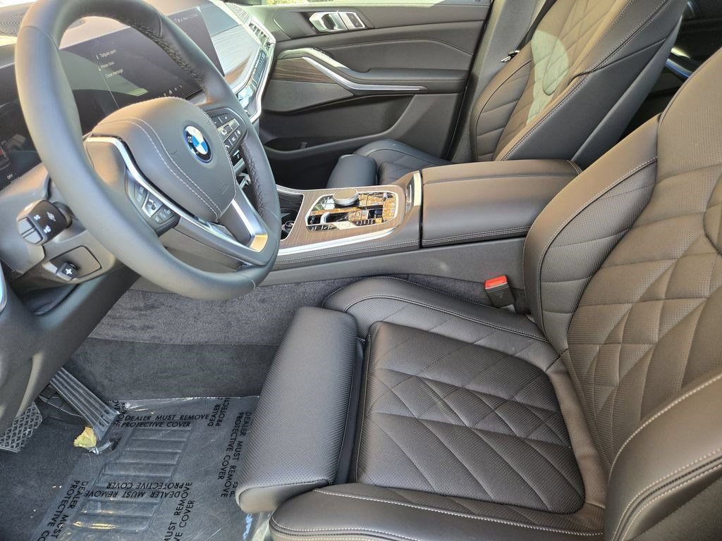 Used 2026 BMW X5 xDrive50e w/ Premium Package AWD/4WD image 17