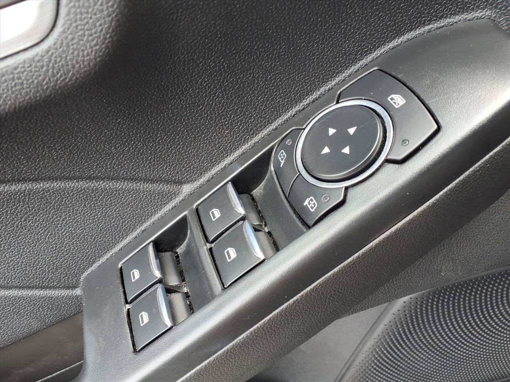 Used 2025 Ford Escape Platinum AWD/4WD image 16