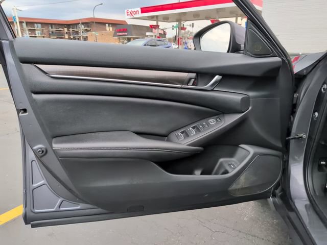 Used 2020 Honda Accord Sport image 13