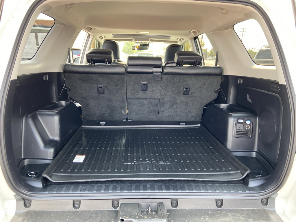 Used 2020 Toyota 4Runner Limited AWD/4WD image 5