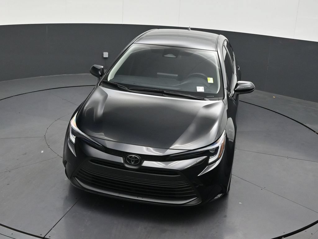Used 2026 Toyota Corolla LE FWD image 23