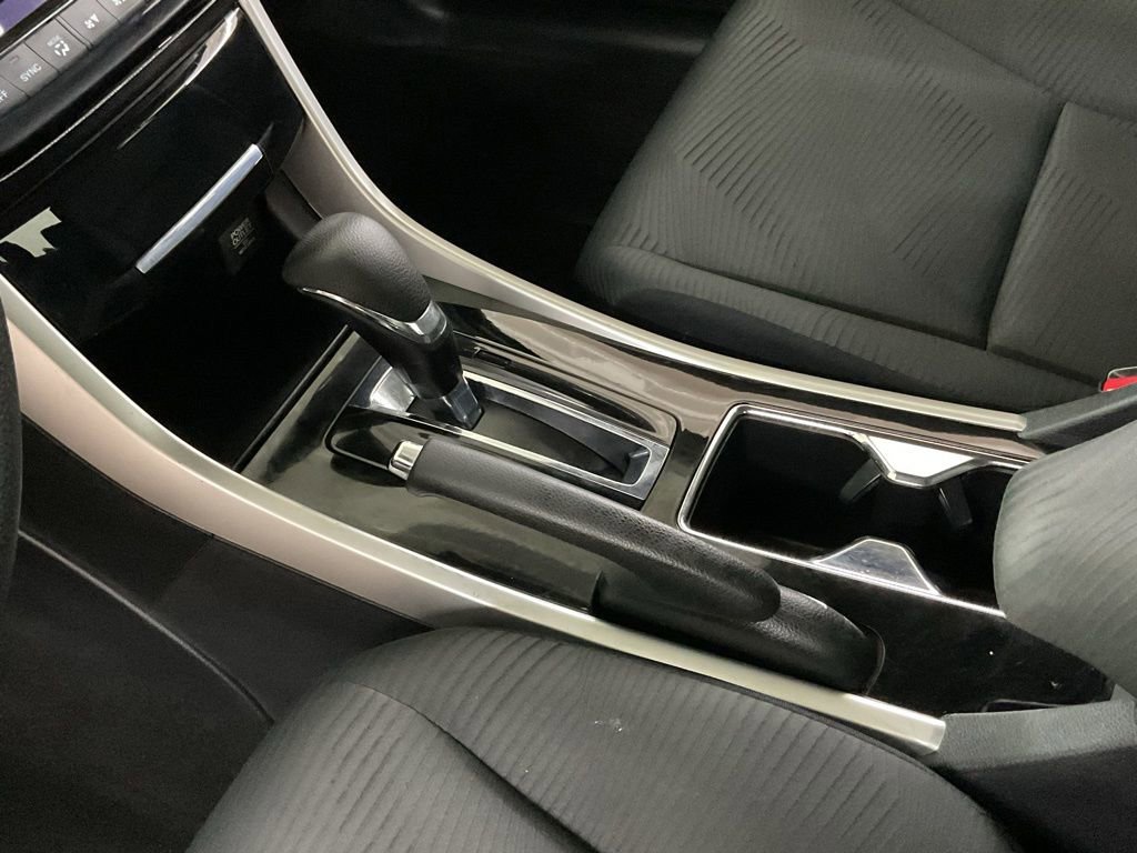 Used 2017 Honda Accord LX image 18