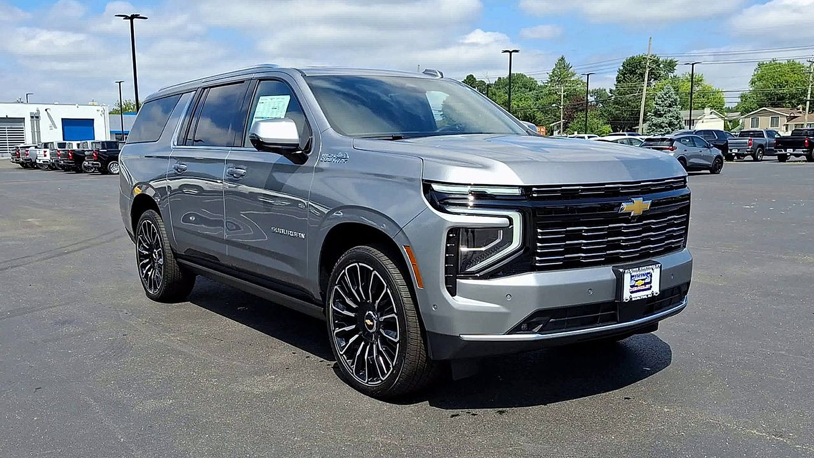 New 2026 Chevrolet Suburban High Country AWD/4WD image 5