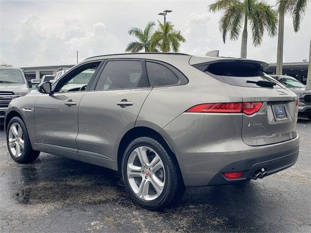 Used 2018 Jaguar F-PACE R-Sport AWD/4WD image 11