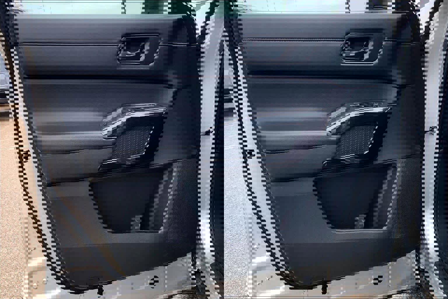 Used 2023 Nissan Pathfinder S FWD image 21