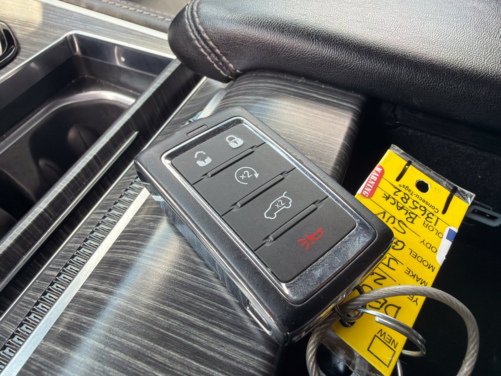 Used 2024 Jeep Wagoneer Series II RWD image 28
