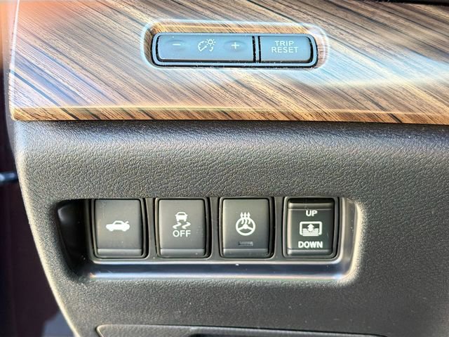 Used 2017 Nissan Maxima Platinum FWD image 10