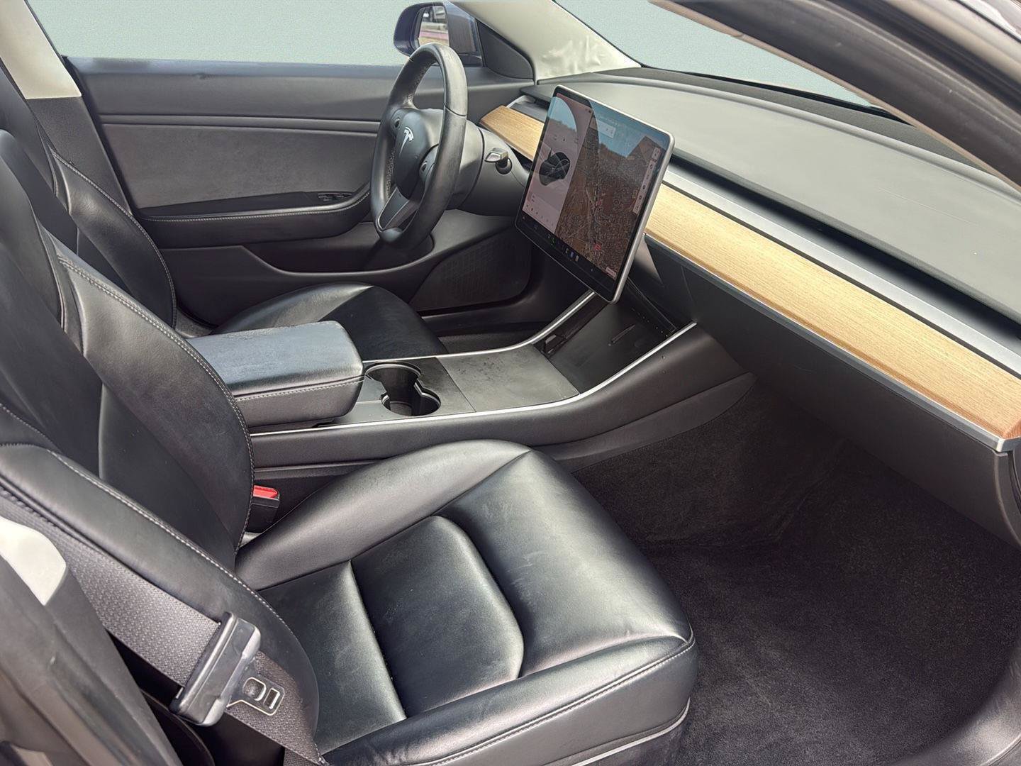 Used 2020 Tesla Model 3 Long Range AWD/4WD image 19