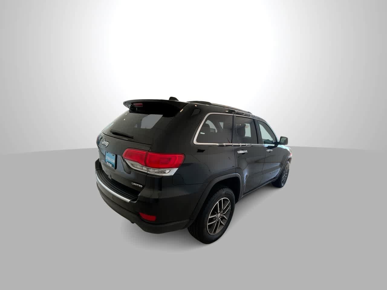 Used 2018 Jeep Grand Cherokee Limited AWD/4WD image 8
