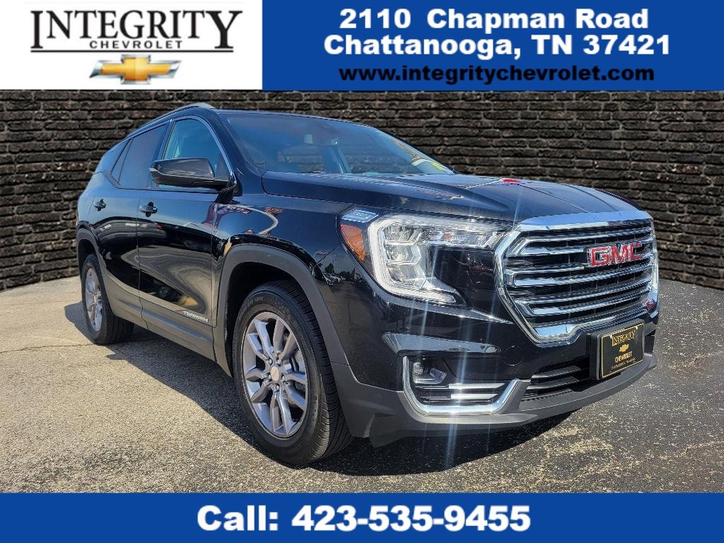 Used 2024 GMC Terrain SLT