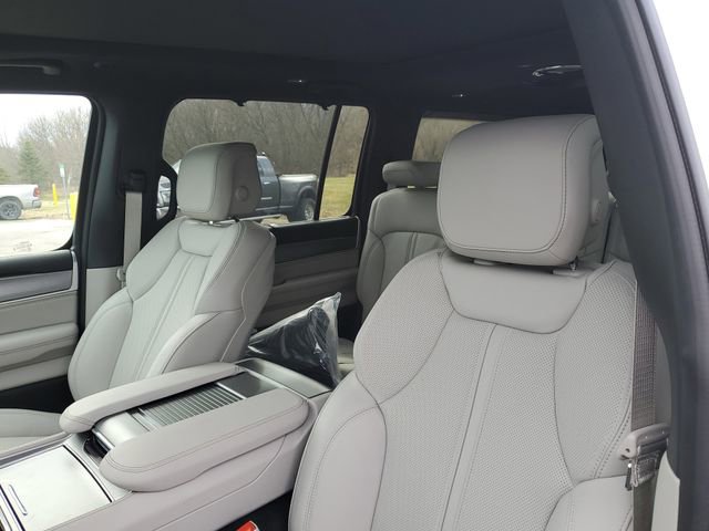New 2026 Jeep Grand Wagoneer Limited image 11