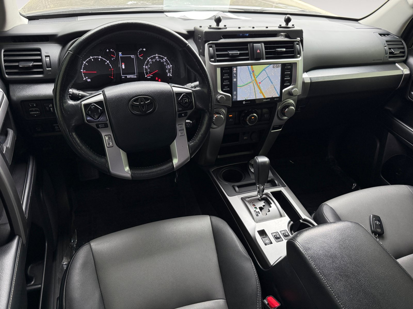 Used 2023 Toyota 4Runner SR5 Premium w/ Moonroof Package AWD/4WD image 15
