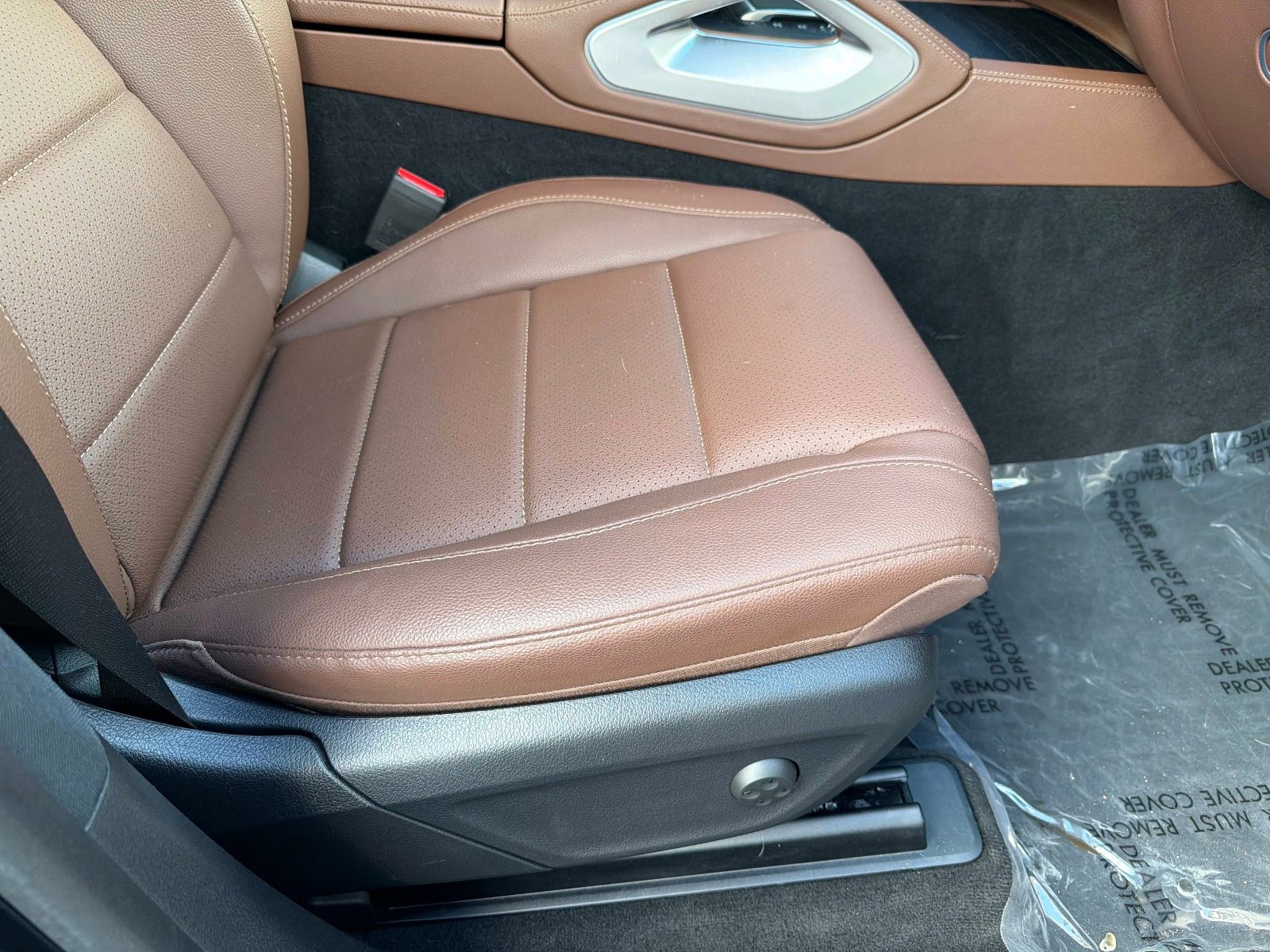 Used 2025 Mercedes-Benz GLE 450e 4MATIC image 23