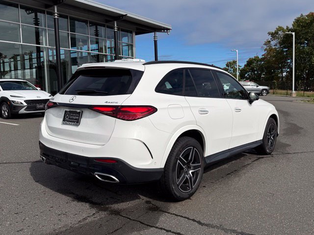 Used 2023 Mercedes-Benz GLC 300 4MATIC image 7