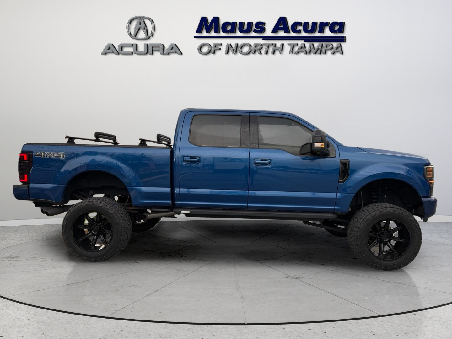 Used 2022 Ford F250 Lariat w/ Black Appearance Package AWD/4WD image 5