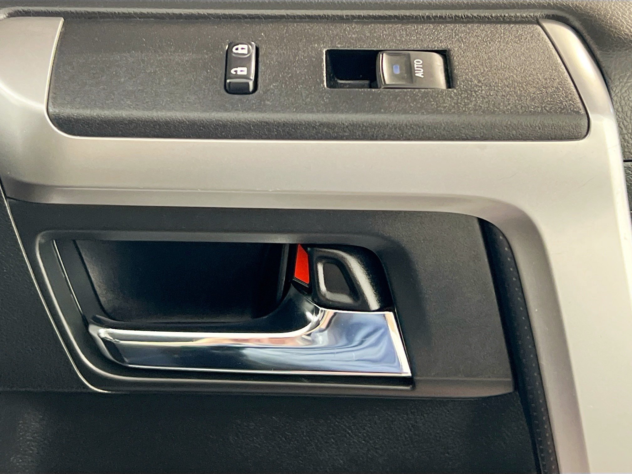 Used 2019 Toyota 4Runner SR5 RWD image 29