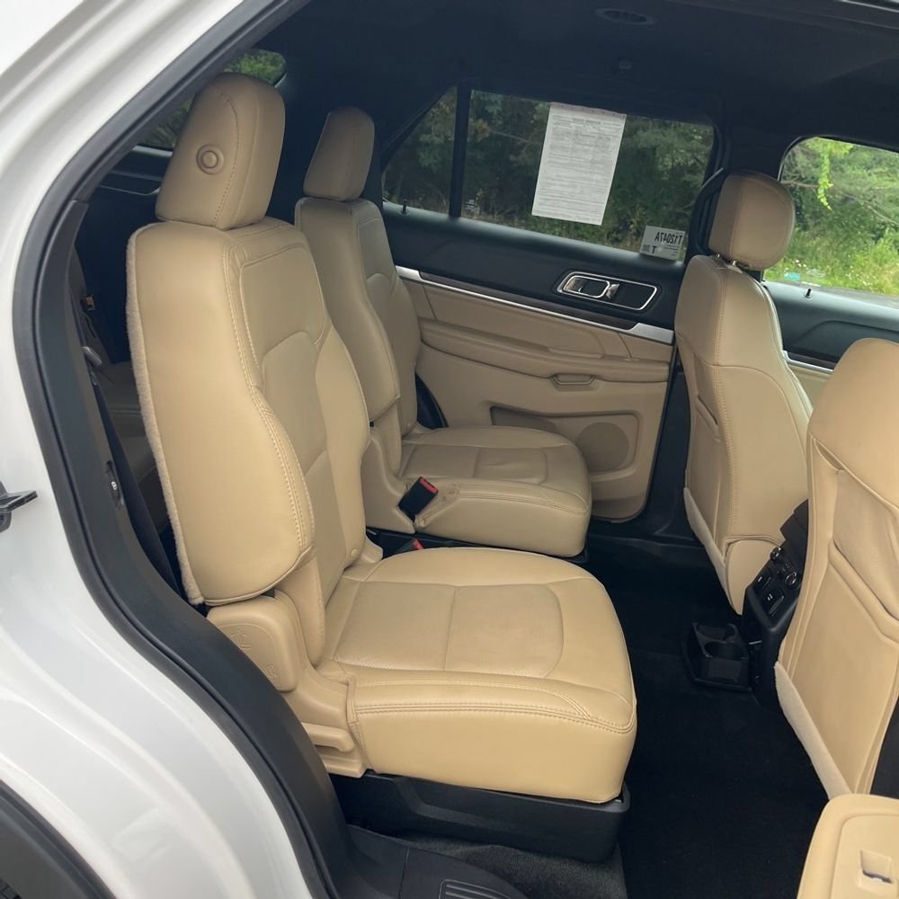Used 2017 Ford Explorer Limited AWD/4WD image 9