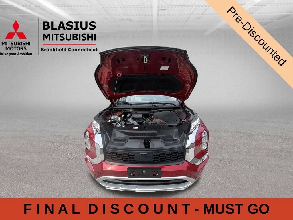 Used 2023 Mitsubishi Outlander SEL AWD/4WD image 60