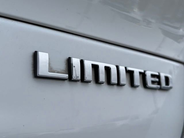 Used 2021 Jeep Grand Cherokee L Limited image 23