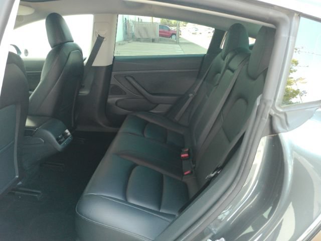 Used 2020 Tesla Model 3 RWD image 19