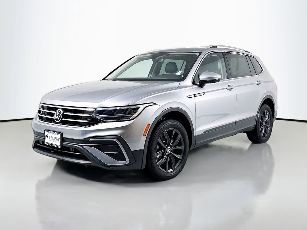Used 2024 Volkswagen Tiguan SE