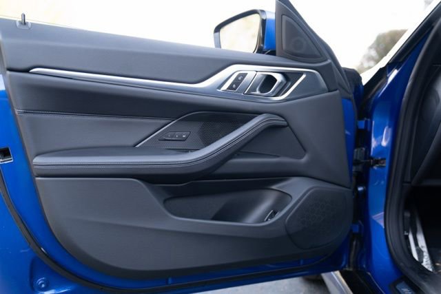 Used 2023 BMW i4 eDrive40 w/ M Sport Package image 45
