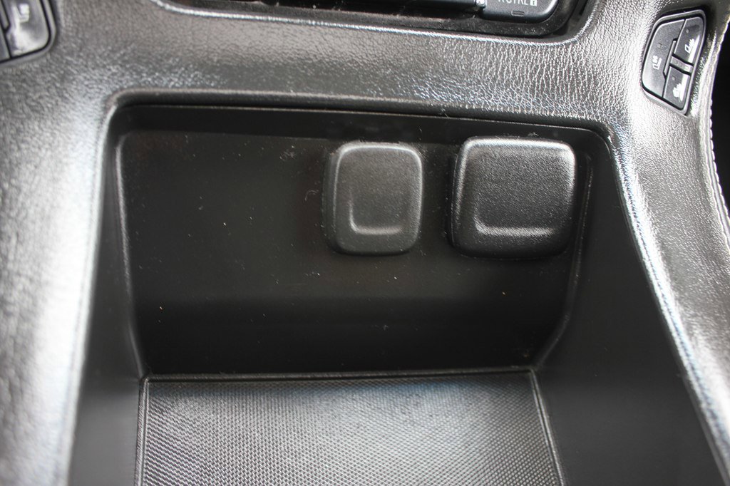 Used 2018 GMC Yukon SLT AWD/4WD image 20