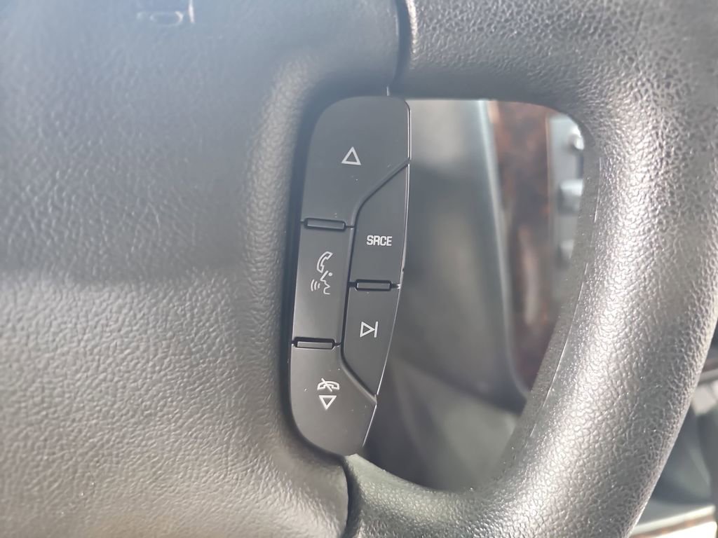 Used 2015 Chevrolet Impala LT w/ LT Sunroof Package image 23