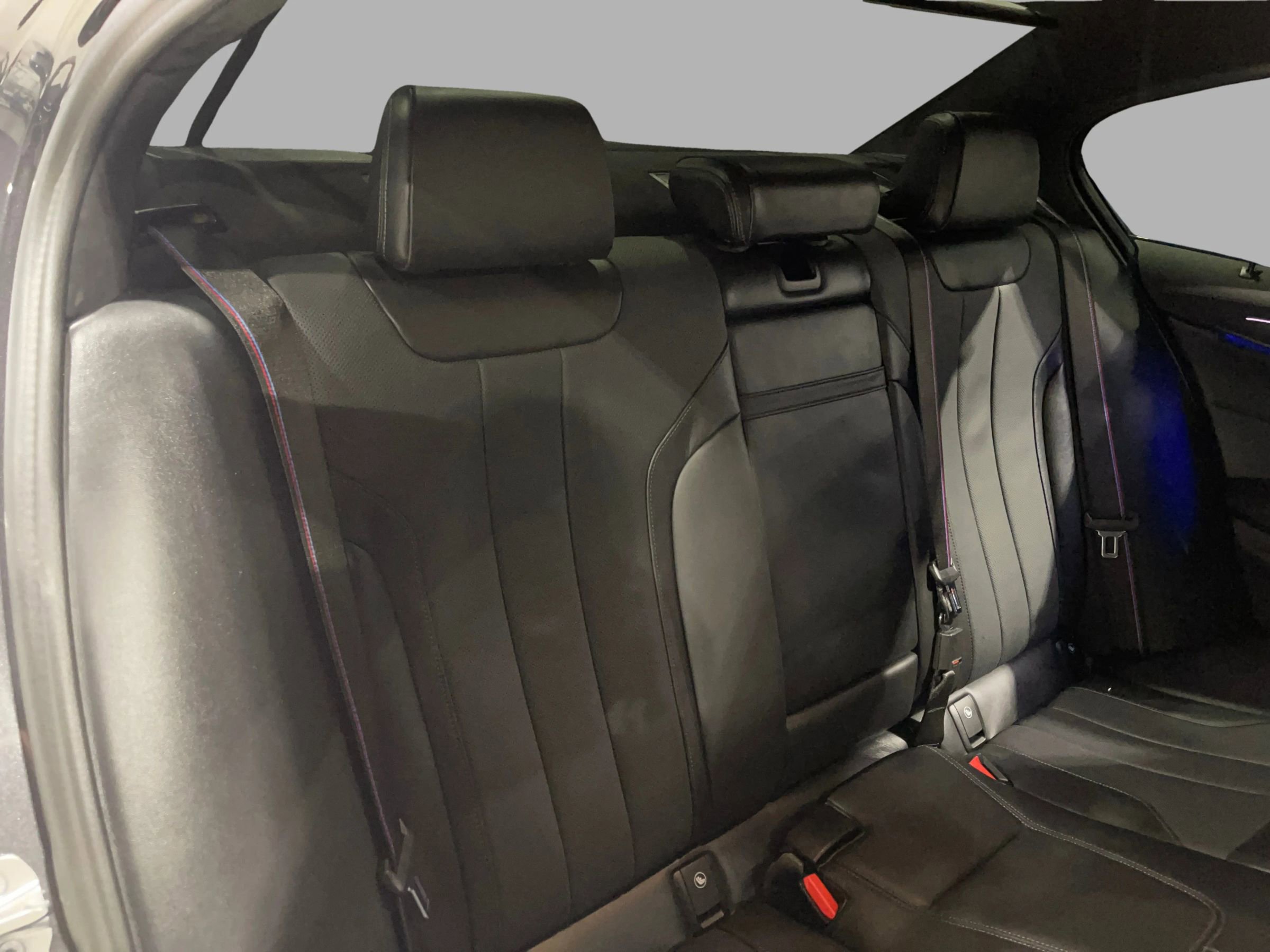 Used 2023 BMW M5 w/ Competition Package image 50