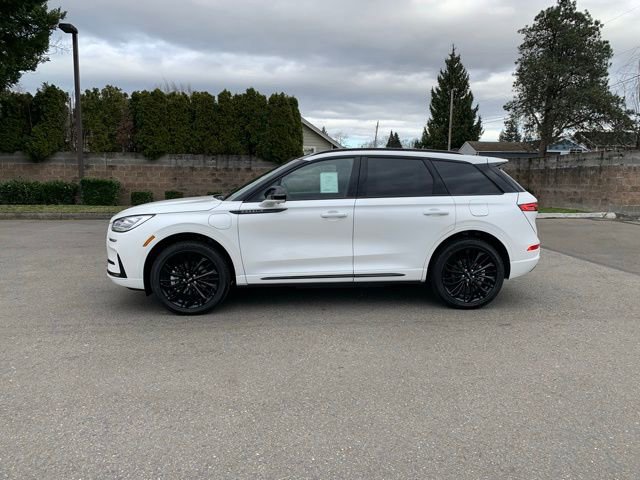 New 2025 Lincoln Corsair Grand Touring w/ Equipment Group 301A video 2