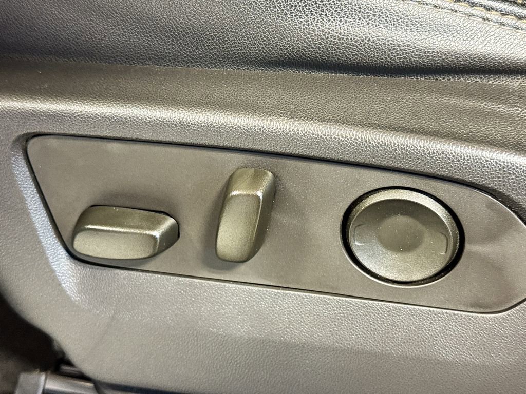 Used 2024 Chevrolet Silverado 3500 High Country w/ High Country Premium Package image 25