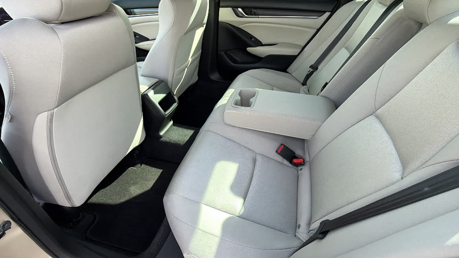 Used 2019 Honda Accord LX image 24