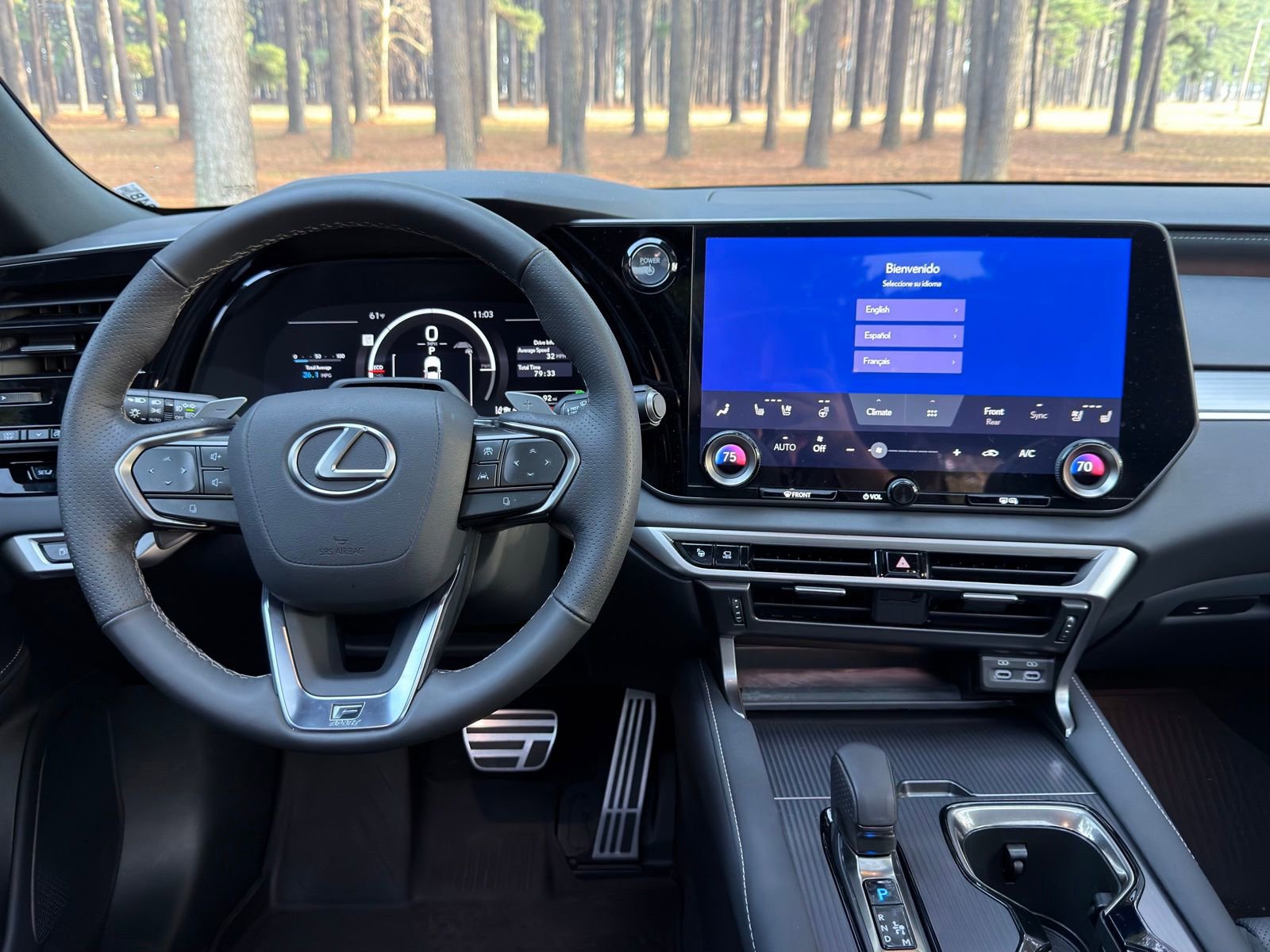 Used 2025 Lexus RX 500h F Sport image 3