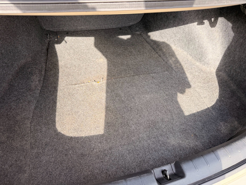 Used 2016 Honda Accord LX image 24