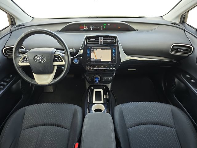 Used 2016 Toyota Prius Four image 9