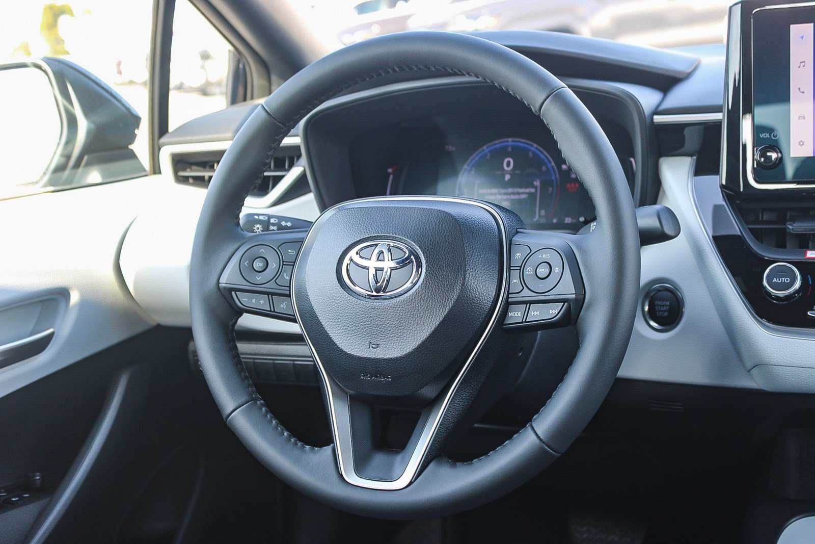 New 2026 Toyota Corolla SE FWD image 18