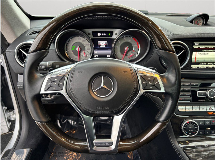 Used 2015 Mercedes-Benz SL 550 image 26