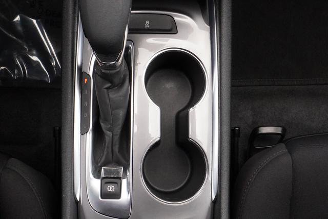 Used 2023 Chevrolet Malibu LT image 21