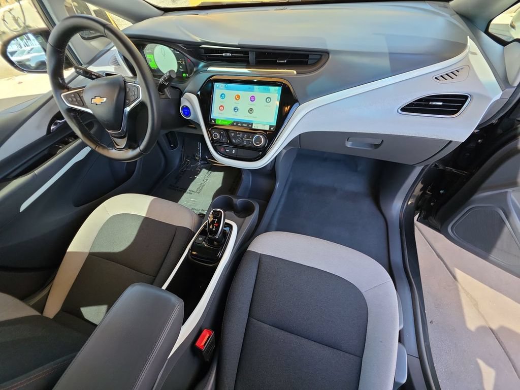 Used 2020 Chevrolet Bolt LT FWD image 30