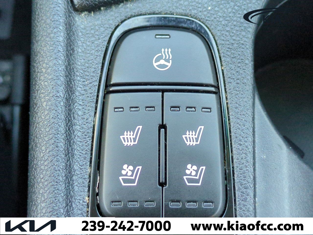 Certified 2022 Kia Niro EX Premium image 24