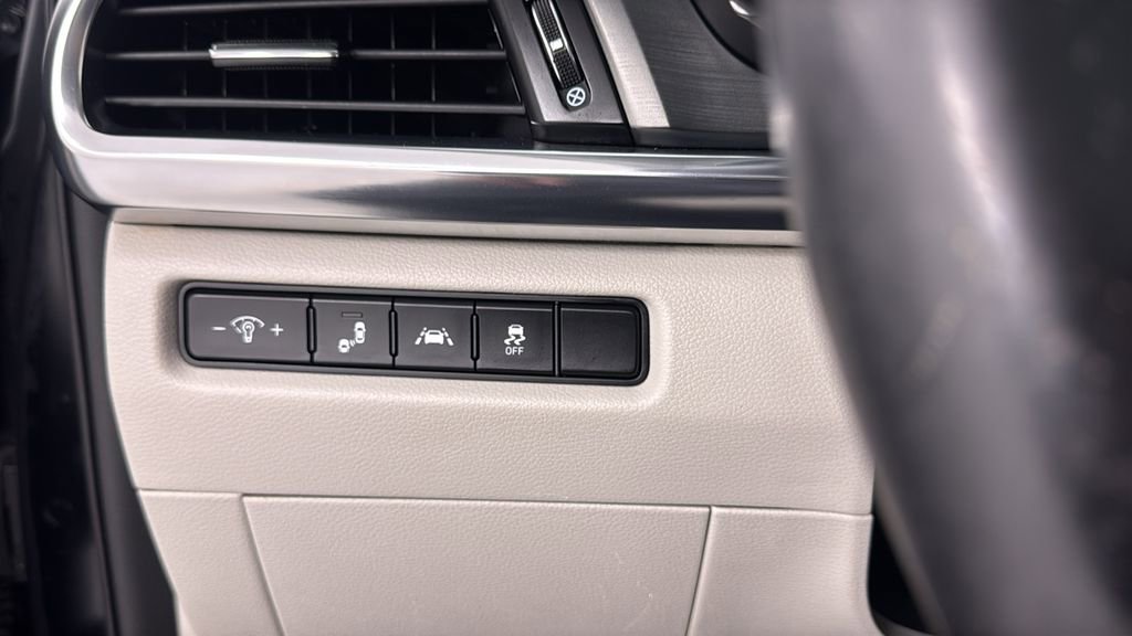 Used 2022 Kia Telluride S image 32