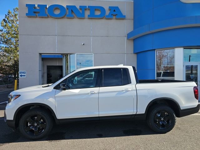 New 2026 Honda Ridgeline Black Edition image 2