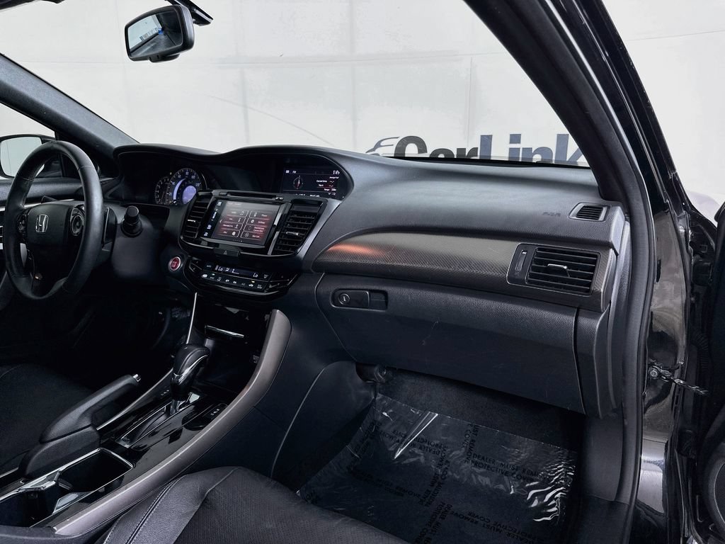 Used 2016 Honda Accord EX-L image 34