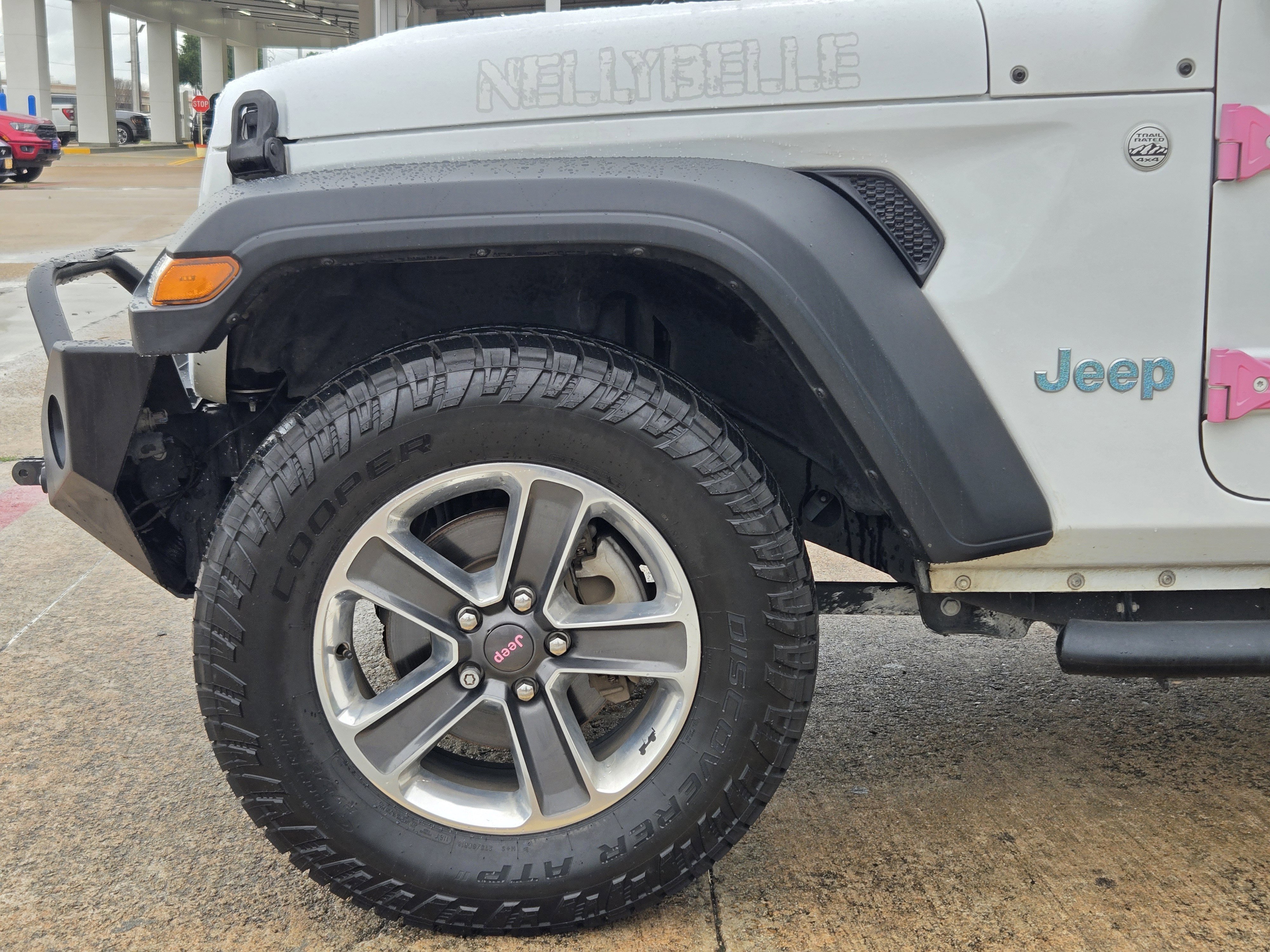 Used 2019 Jeep Wrangler Sport AWD/4WD image 5