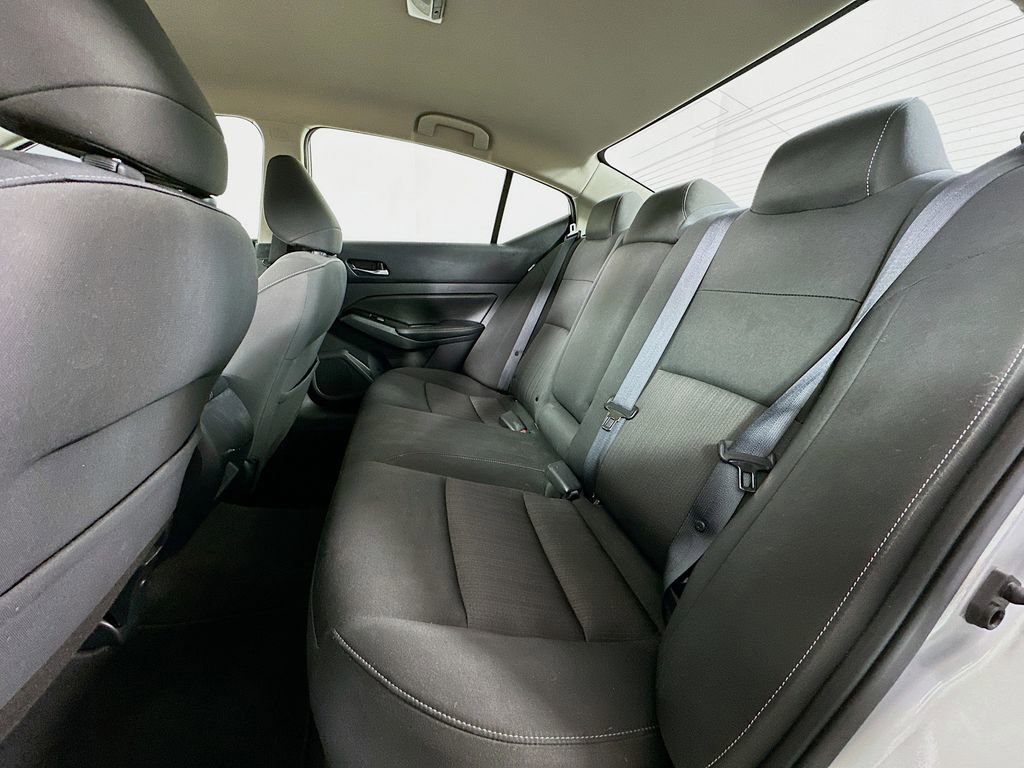 Used 2021 Nissan Altima 2.5 SV image 4