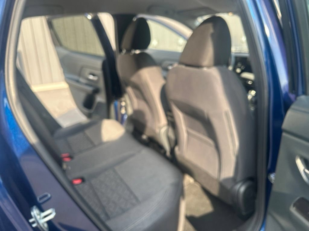 Certified 2025 Nissan Kicks SV FWD image 24